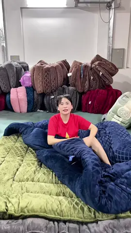 Chăn lông tuyết giá cực rẻ luôn các bác ơii#chanlongtuyet 