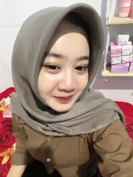 @GloglowingOfficial @Gloglowing Owner 