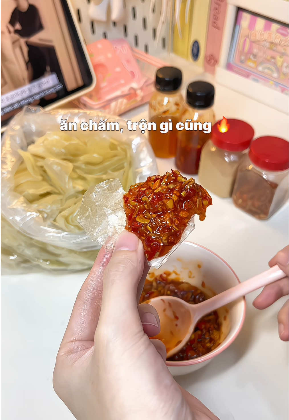 Cứ đến đem là thèm bánh tráng, tag anh ny dô liềnggg bây ưi #banhtrangubo #banhtrangcham #banhtrangphoisuong #banhtrangtron #combobanhtrang 