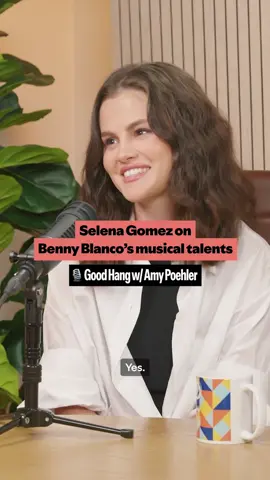 We love a supportive partner 💚 🎙️: @Good Hang with Amy Poehler  #selenagomez #bennyblanco #spotifypodcasts