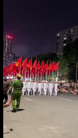Khối Cờ Đảng, Cờ Tổ Quốc ( khối hay bị gọi nhầm tên nhất của nămmm ), up đến bao h hết luỵ A80 😭 #a80 #khoicodangcotoquoc #quockhanh2025 #xh #viral 