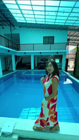 Sulit na Resort sa Caloocan na may malaking Indoor Pool covered with polycarbonate roof. Umulan umaraw tuloy ang staycation.