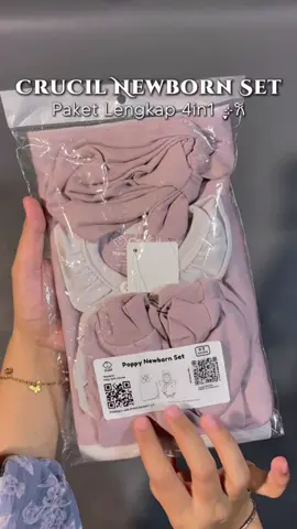 Lengkapi kebutuhan si kecil sejak lahir dengan 1 paket hemat & komplit dari @crucil_indonesia  Newborn Set 👶💕 Yuk beli sekarang sebelum kehabisan warna favorit mommy 😍🌷💖 #crucilindonesia #setnewborn #newbornset #perlengkapanbayi #perlengkapannewborn 