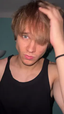 ig: _slav7 #fyp #look #viral #leonkennedy #bp 