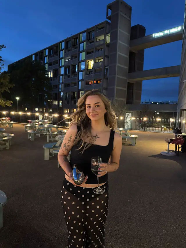 celebrated my birthday at a fancy cocktail bar in a midi skirt, feeling sooo grown up rn #bdaygirl #polkadots #thirty 