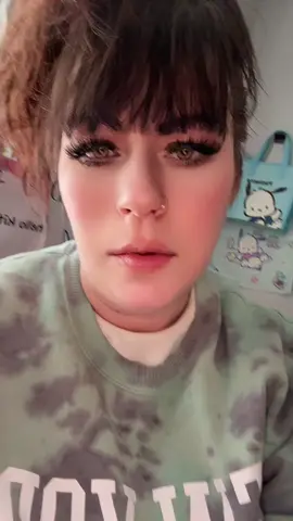 #greenscreen @President Donald J Trump  PLEASE WATCH THIS. HE’S INCITING VIOLENCE. 