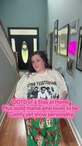 My little outfit of the day.   An OOTD if you will.    #plussizeootd #plussizefashion #plussizemama #OOTD 