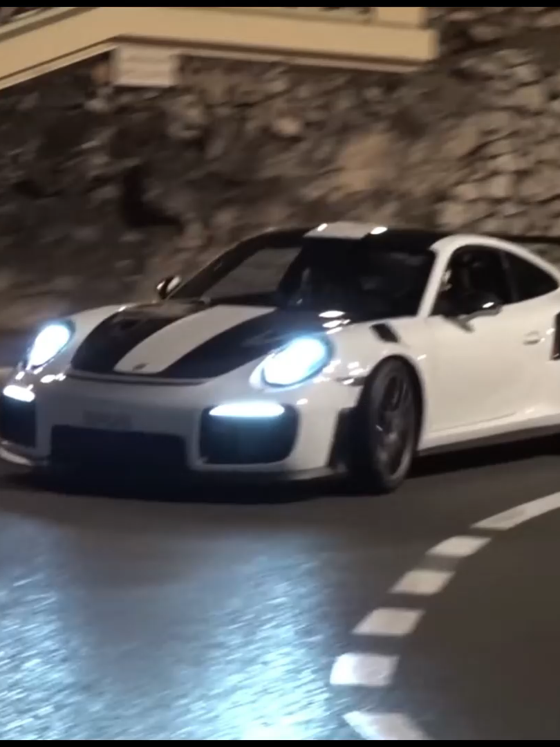 car #carspotting #hypercar #supercar #foryoupage #cartok