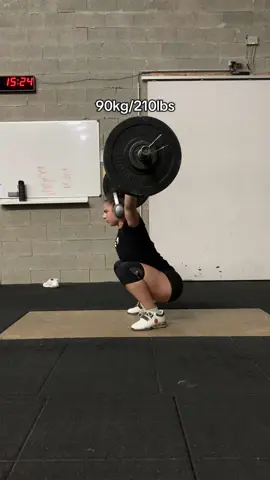 90kg/210lbs  @ZEUZ MORGANE10 (-10%) @LUXIAOJUNEUROPE MOCROSSFITGIRL (-10%) #gymgirl #fyp #crossfit #weightlifting 