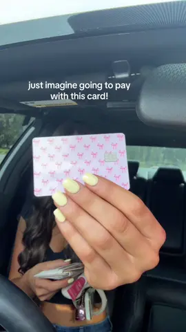 i'm so obsessed with thiss!!!!! #fyp #card #debitcard #cover #foryoupage 