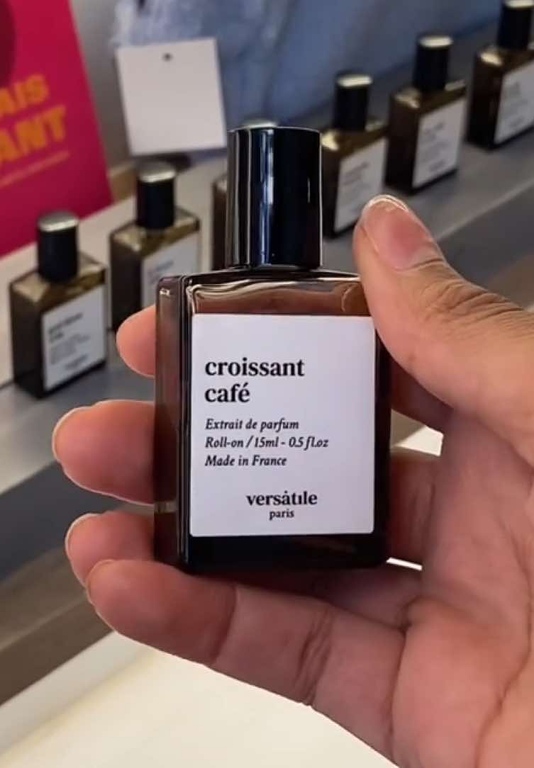 Des créations qui racontent une histoire… plus que de simples parfums ✨ 👉 À tester en boutique ! #parfumerie  #parfumdeniche #parfums #nicheperfume  #parfumsoriginaux 