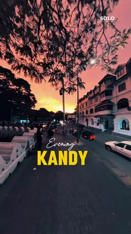 Kandy 🤍 | රාස්සිගේ අව්ව වැටුන හවසක 🧡 | #kandy #eveningvibes #goldenhour #solotraveller #visitsrilanka🇱🇰 