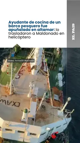 El violento episodio sucedió en la madrugada de este sábado. El capitán de la embarcación brindó primeros auxilios a la víctima y se solicitó el traslado urgente. Seguí leyendo en @elpaisuy · 𝗹𝗶𝗻𝗸 𝗲𝗻 𝗯𝗶𝗼🔗