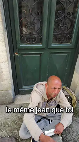 Aujourd’hui j’offre un sandwich et une boisson à une personne dans le besoin 🤲” #Solidarité #SansAbri #Partage #Humanité #Ensemble