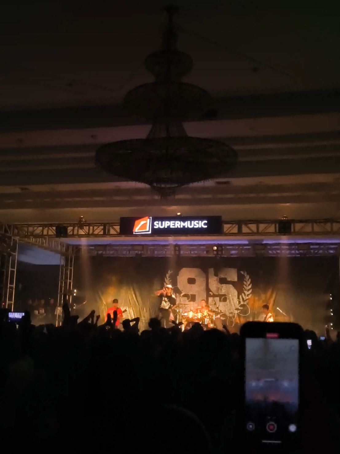 Burgerkill - Sakit Jiwa | LIVE at RESILIENT SHOW 30 YEARS ANNIVERSARY BURGERKILL #burgerkill #burgerkilllive #resilientshow #anniversaryburgerkill #30tahunburgerkill 