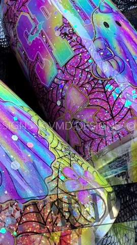 Full tutorial is posted on my YT! Link is in my bio! #spookyseason #glittertumblers #fall #autumn #fyp 