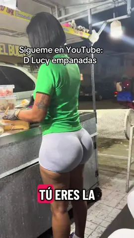 este jugo natural 100% refrescante 🥤✨. El que lo aprueba una vez, no puede resistirse a pedir otro más 😍. En D Lucy Empanadas siempre tenemos la combinación perfecta: empanadas irresistibles y bebidas que te refrescan al instante 🔥. 📍 Calle Luis Reyes Acosta esquina 16, barrio 27 de Febrero, Distrito Nacional 🕐 Horario: lunes a sábado de 8:30 a.m. a 12:00 p.m. y de 5:30 p.m. a 10:30 p.m. | Domingos hasta la 1:00 p.m. 📲 Estamos en Waze y Google Maps como D Lucy Empanadas y también en PedidosYa 📞 WhatsApp: 809-993-4562 ⸻ SÍGUEME EN YOUTUBE COMO D LUCY EMPANADAS #dlucyempanada #JugosFrescos #ComidaDominicana #FoodieRD #RepublicaDominicana