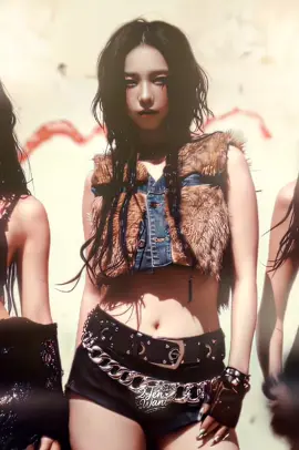 She did the seduction thing very easily.［rm：@MozzCiz.pop ］#kpop #karina #aespa #kpopedit #edit #karinaedit 