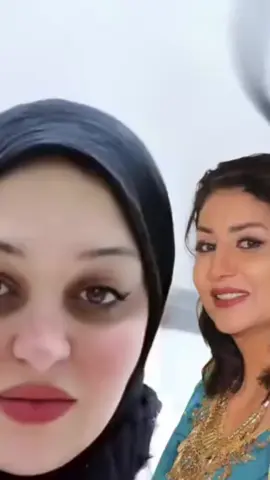 أصدرت محكمة جنح الاقتصادية في الإسكندرية حكمًا بحبس مروة يسري، المعروفة إعلاميًا بـ”ابنة مبارك”، سنتين مع تغريمها 100 ألف جنيه، بعد اتهامها بسب وقذف الفنانة وفاء عامر عبر مواقع التواصل الاجتماعي. الحكم أثار جدل واسع، خاصة بعد دفوع الدفاع ببطلان إجراءات الضبط والتفتيش، لكن المحكمة أصدرت قرارها وأحالت الدعوى المدنية للمحكمة المختصه  مروة يسري، ابنة مبارك، حكم حبس مروة يسري، قضية مروة يسري ووفاء عامر، محكمة جنح الاقتصادية الإسكندرية، أخبار الفنانة وفاء عامر، فضائح تيك توك، آخر أخبار مروة يسري اليوم، حبس مروة يسري سنتين، تفاصيل قضية مروة يسري. #مروة_يسري #وفاء_عامر #حكم_حبس #ابنة_مبارك     