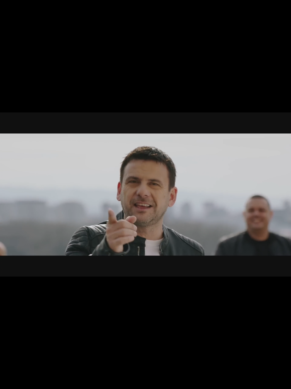 #mikicabojanic #milosbojanic #ocisunjenekoneboplave #narodnamuzika #balkan 