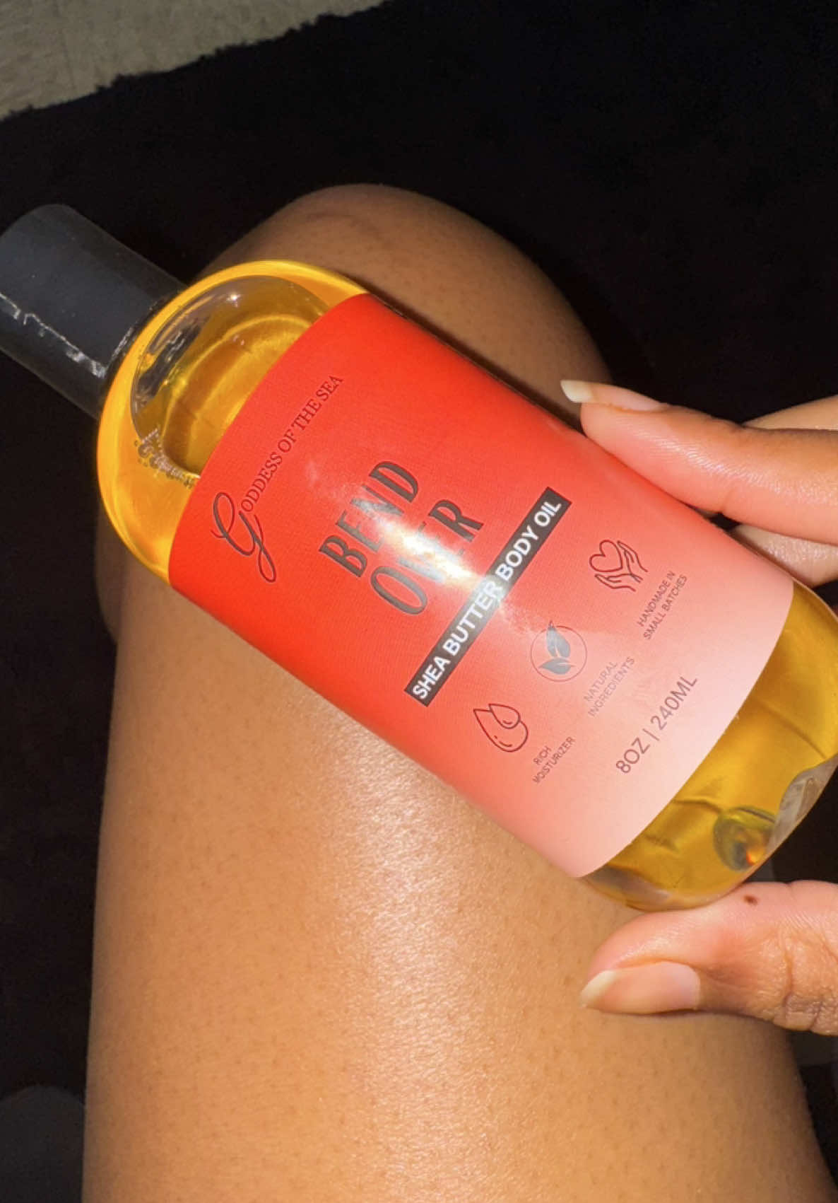 now this BEND OVER OIL 10/10🫦 #foryoupage #essentials #bodyoil #body @GOTS GET YOU SOME !