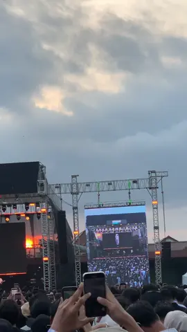 Perunggu with senja 🥹😍🥉✨ #perunggu🥉#perunggu#veterancupfest2025 