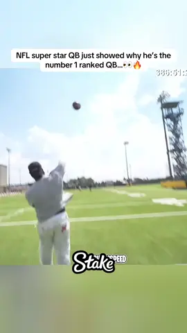 NFL super star QB just showed why he’s the number 1 ranked QB…👀🔥#fyp #ishowspeed 