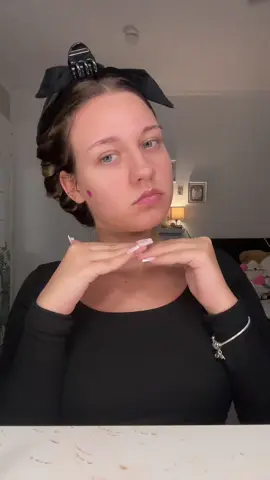 Asmr Night Routine 🤣🙏🏼(hatte Kb zu reden war zu müde 😭)  #fy #viral #gurwm #ableoblabblob #cutiepatutieclaudia 