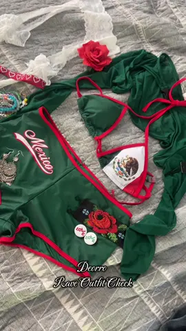 Outfit check @deorro 🌱💋🇲🇽 #deorro #raveoutfit #edm #ravetok #rave 