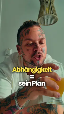 So macht er dich abhängig Narzissmus | toxische Beziehung | emotionale Abhängigkeit | Lovebombing | Gaslighting | Manipulation | toxische Männer | Beziehungstipps #toxischebeziehung #emotionaleabhängigkeit #Narzissmus #lovebombing 