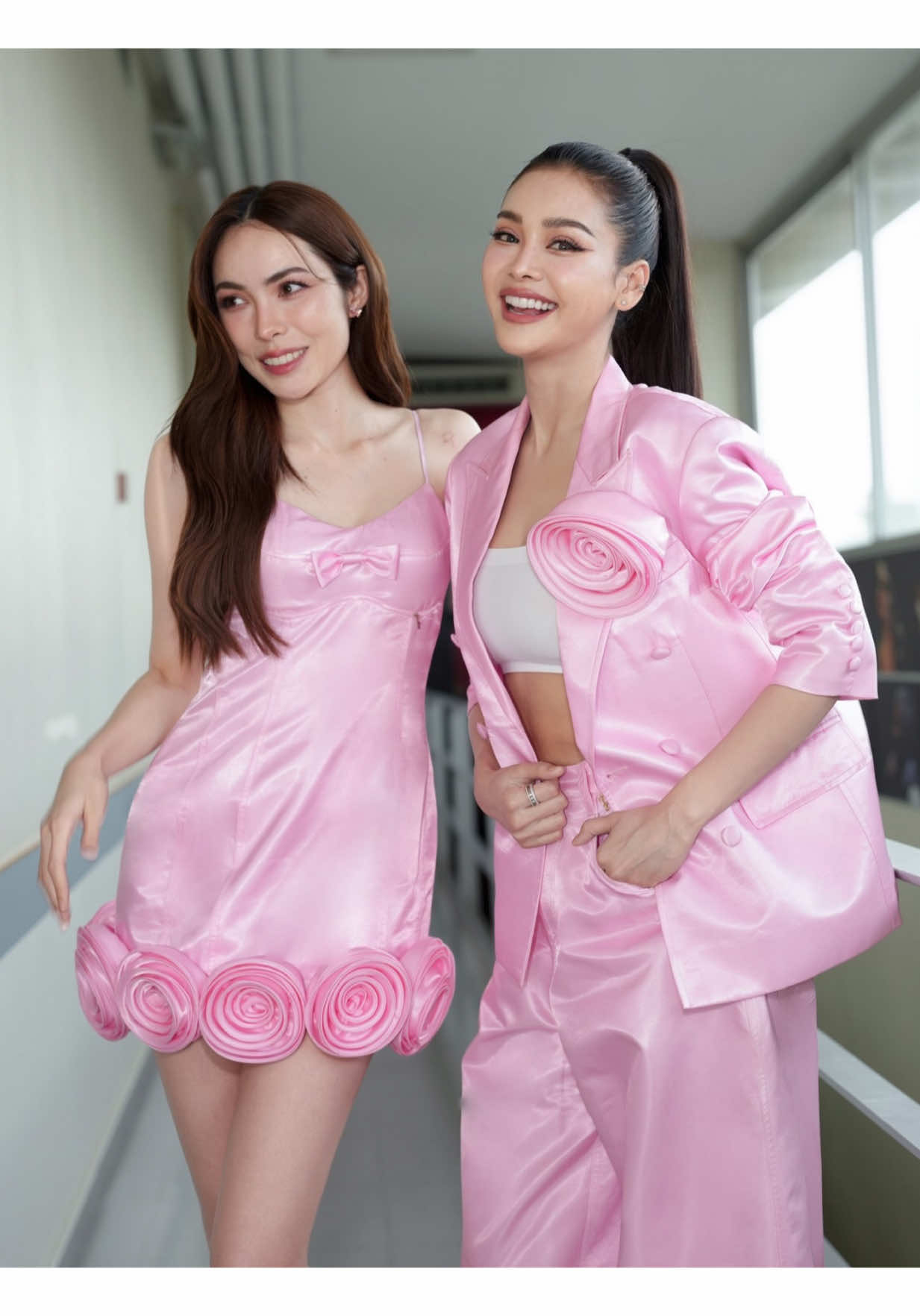 why so sweett 🫠 #englot #engfawaraha #charlotteaustin #อิงล็อต #อิงฟ้าวราหะ @ENGFA @Charlotte A. 