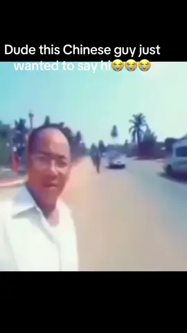 Hiiii.  #just  #say  #hi  #bro  #😭😭😭 