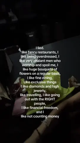 I like eating McDonald’s at the club too #fyp #foryou 