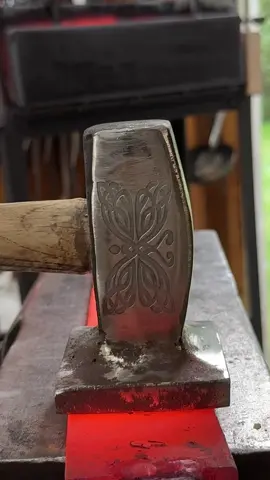 Next build is on! #blacksmith #bladesmith #gamer #knife 