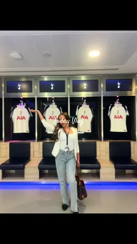 Working in football > 🥺⚽️✨ #womeninsports #work #football #PremierLeague #fyp 