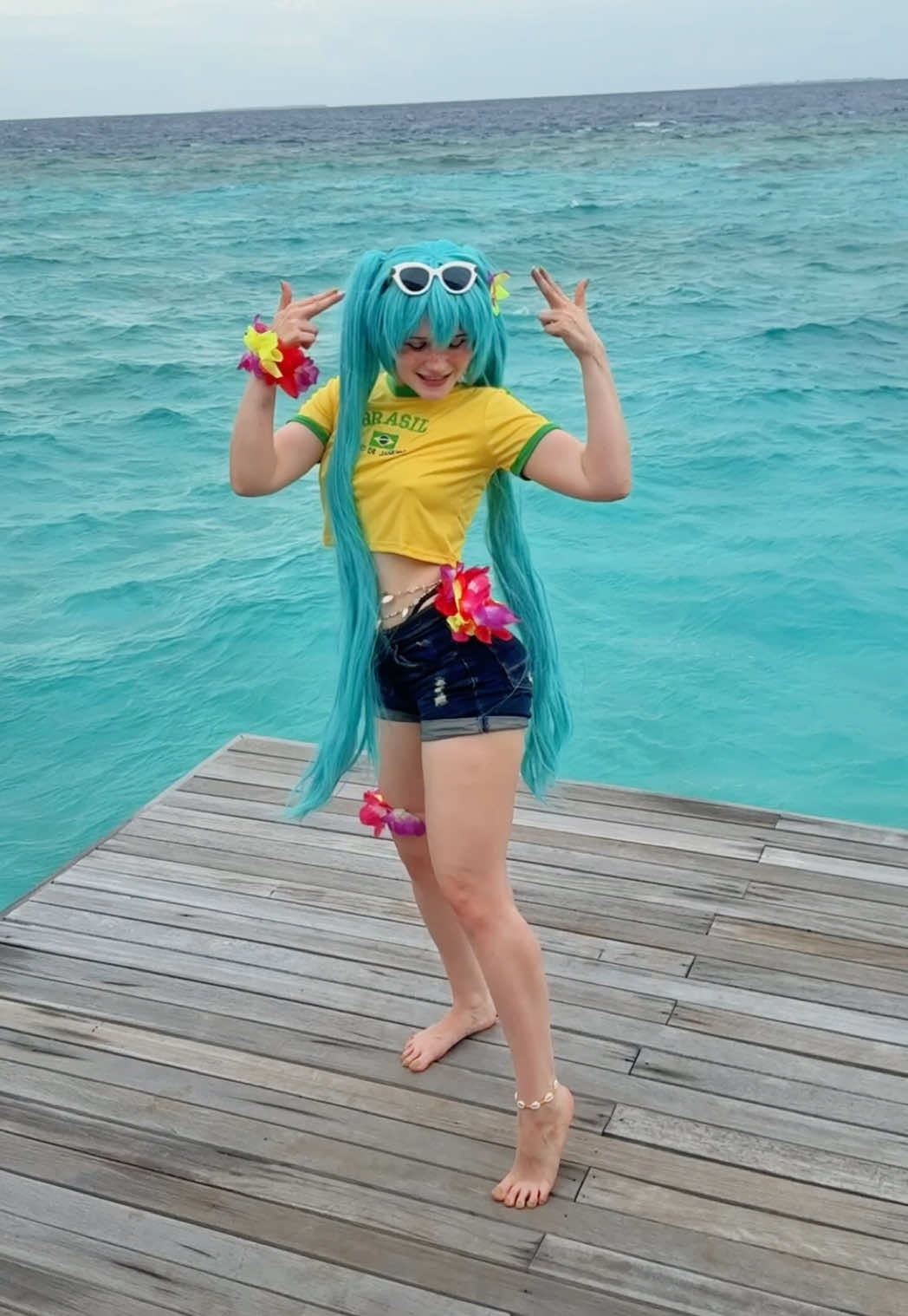 Heeeey!  #miku #mikuhatsune #mikuhatsunecosplay #vocaloid #vocaloidcosplay