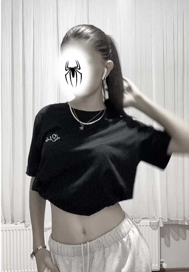 Yoğun olduğum için fazla video çekemiyorum soriii🥲🙏🏻 #dance #fypage #fyp #dancechallenge #girlssupportgirls 