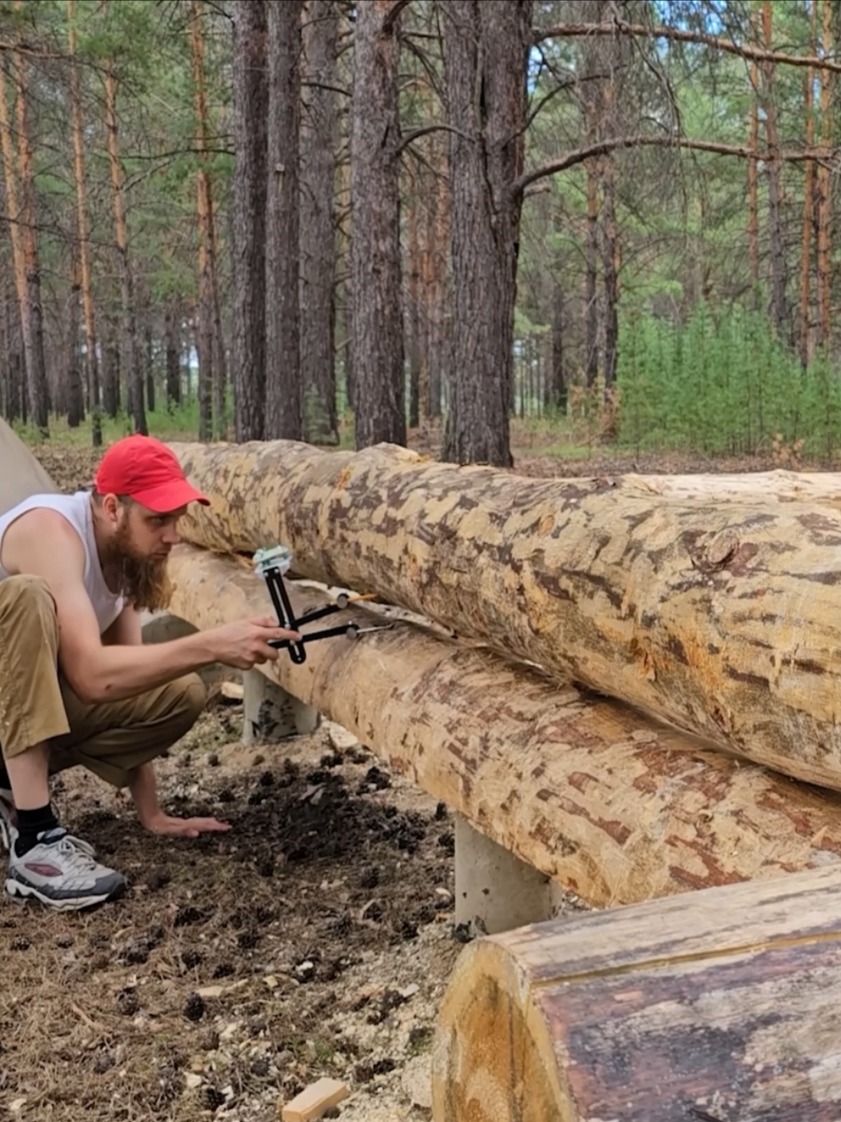 I built a shelter with my own hands in the forest#survival #bushcraft #travel #camping24hs #Outdoors 
