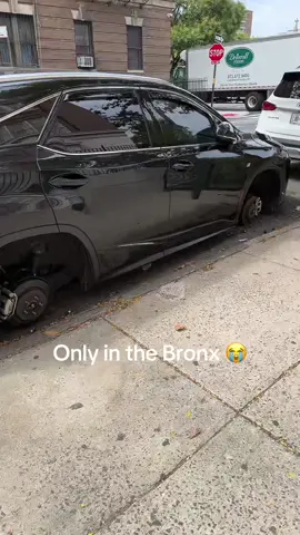 😭 The car is not even on blocks. #fyp #viral #bronx #nyc #core 