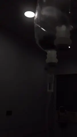 دكتور بشر مالكيت العله 🥹💔🥀#تيو_عبد🤍✨ #مشاهير_تيك_توك #شعر #قصايد_شعر_خواطر_شيلات_الاكسبلور #شعروقصايد 