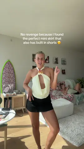 The most perf mini skirt and YES u need to get ur hands on it @AnotherChill #miniskirt #goingout #tiktokshop #ttshopdeals #goingoutoutfit 