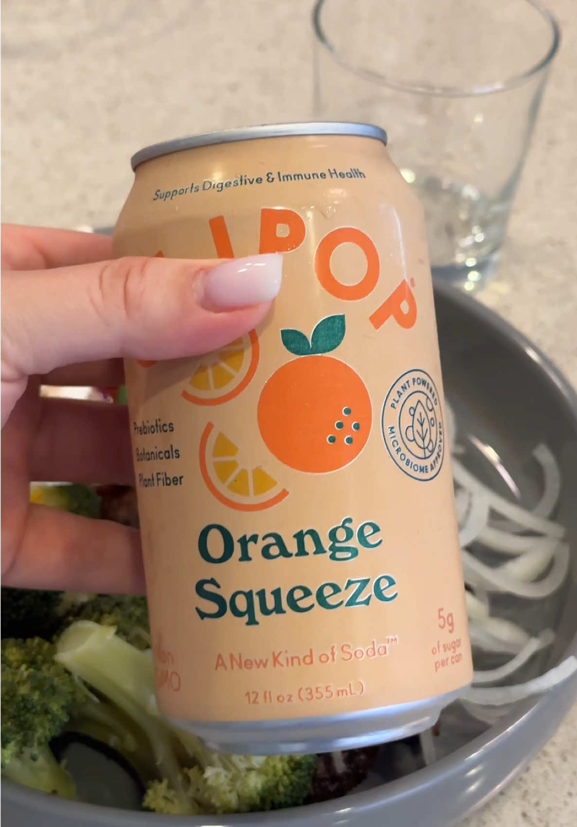 You know what goes great with your food? My fave @OLIPOP ❤️ I love OLIPOP so much because of these reasons... Less calories, less sugar and gut healthy with high fiber, and most importantly, tastes delicious!! Lots of flavors to choose from!🥰 #guttok #olipoparmy 