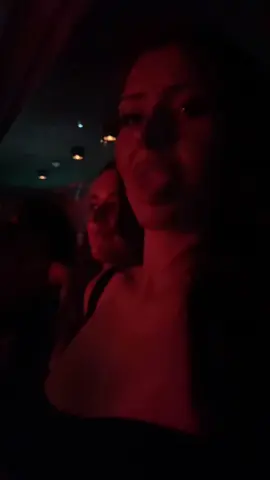 🖤🖤🖤me when my girls: 