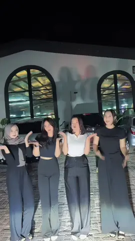 Dibalik video ini ada cowo2 yg effort videoin, bawaan tas, sama bagian lighting 🤣 #kediri24jam #foryoupage❤️❤️ 