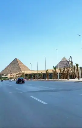 Pyramids #marsaalam #cairo #egypt #hurghada #هنا_القاهره 