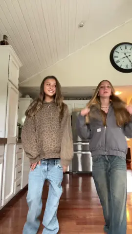 @Emberlynn😘#fyp #trend #dance #bestfriend #fit 