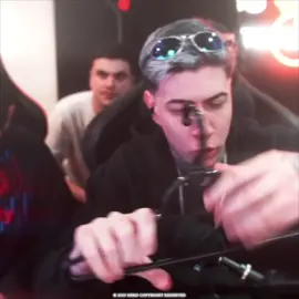 o mano acha que é o speed 😹✌️ #yuri22 #edit #goti #ishowspeed #streamer 