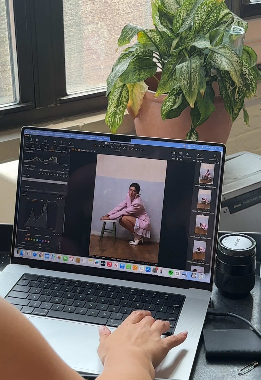 behind the scenes with @Kennedy🧃 @Chanel Mercado 🤭  #photoshoot #testshoot #nycphotographer #fashionweek #editorialphotography 