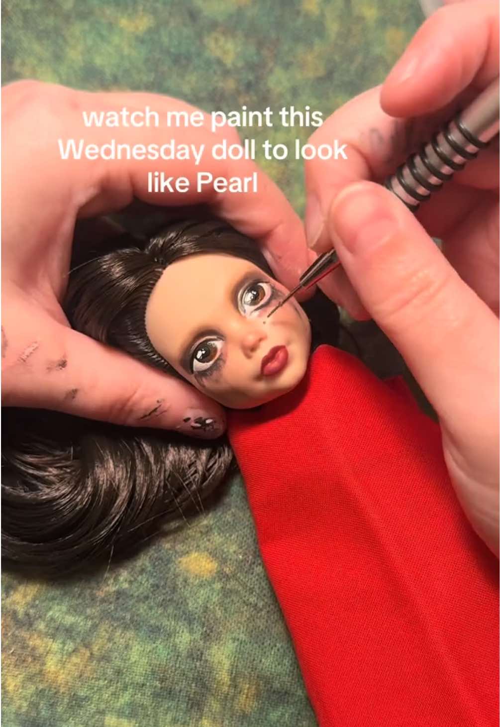 Repainting a Wednesday doll to be pearl from the movie Pearl ✨ #ooak #ooakdoll #pearlmovie #miagoth #customdoll