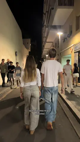 y sin rodilla…. @thaaiisss_mb  